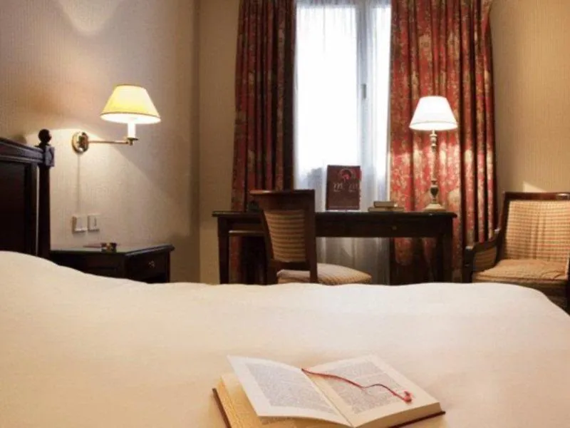 Hotel Mercure Tour Eiffel Grenelle Paris
