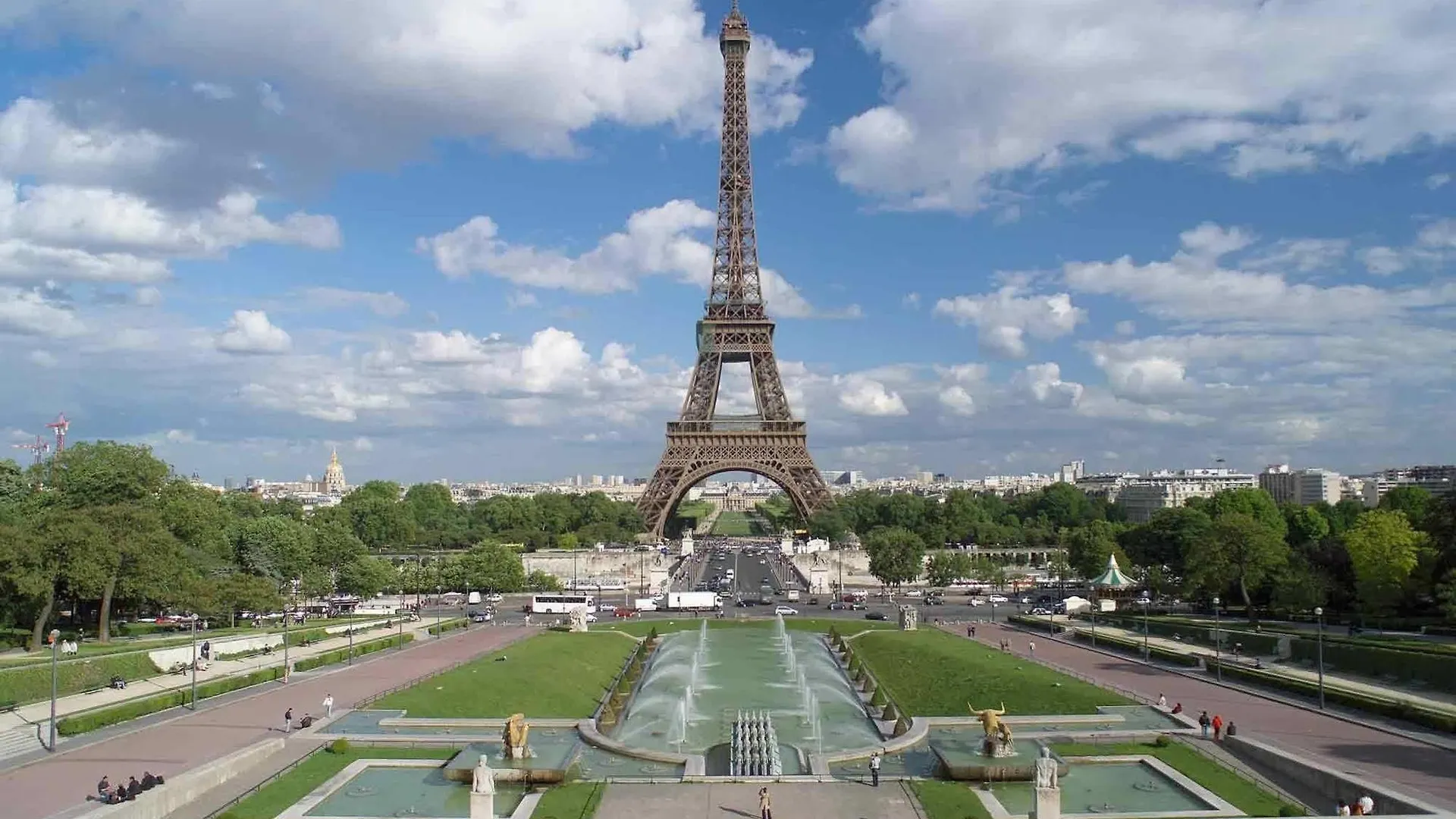Mercure Tour Eiffel Grenelle Hotel 4*