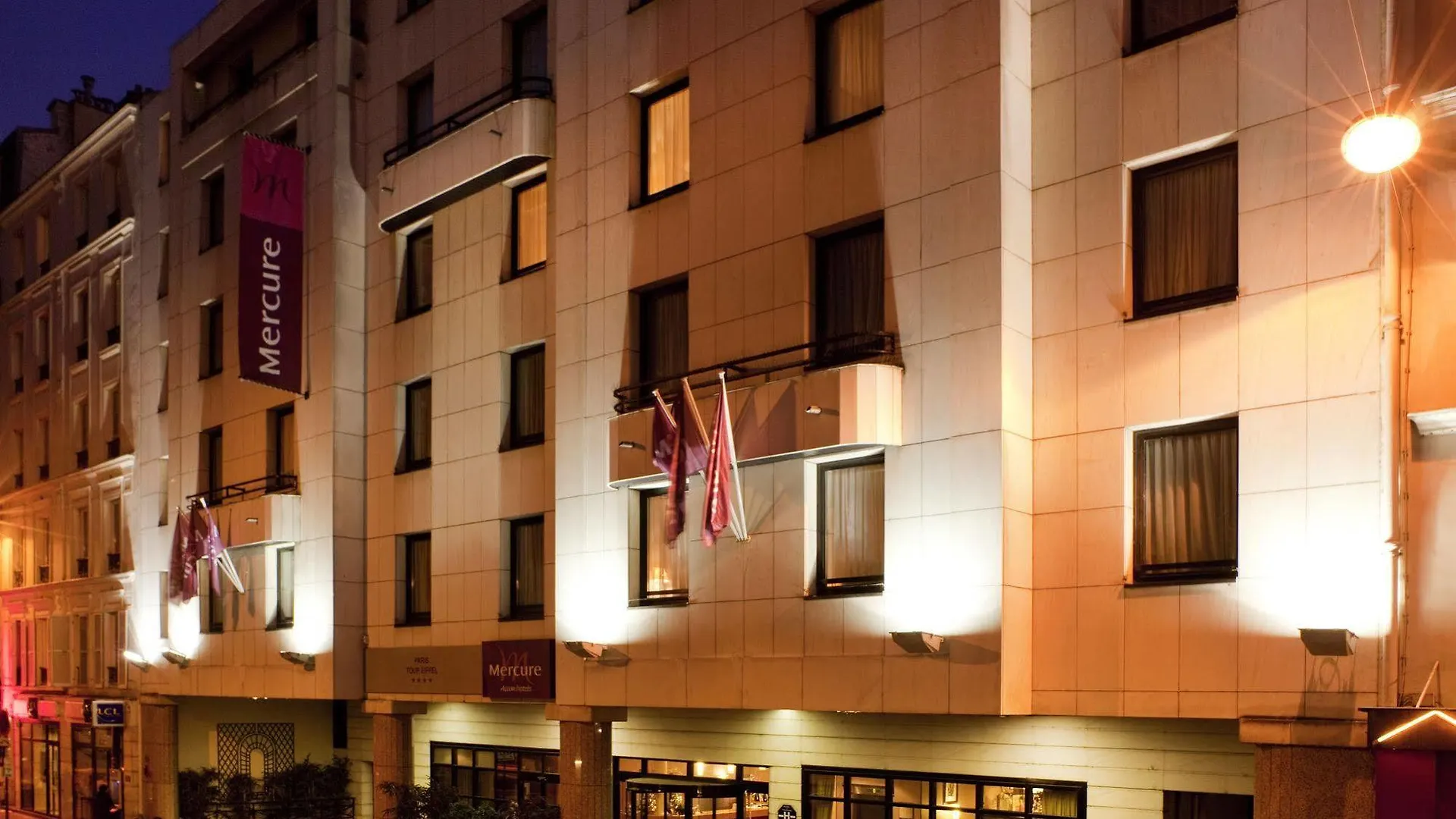 Mercure Tour Eiffel Grenelle Hotel